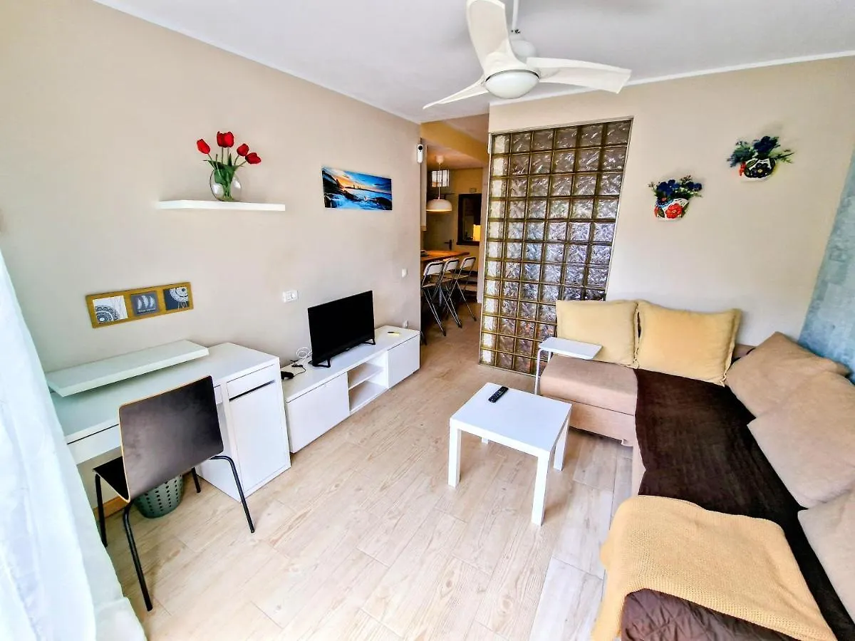 Yellow Mountain Apartment 德尔锡伦西奥海岸