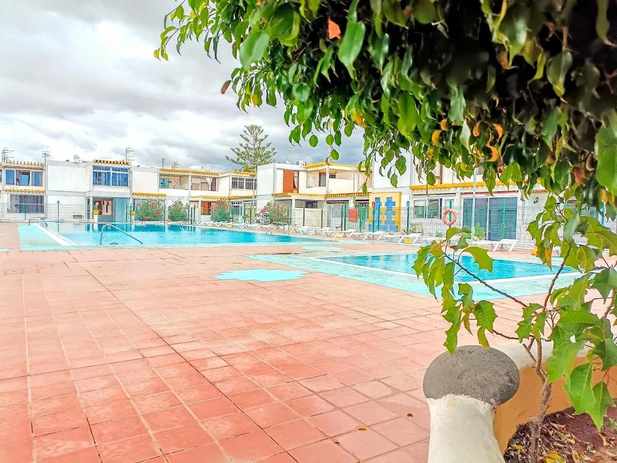 Yellow Mountain Apartment 德尔锡伦西奥海岸