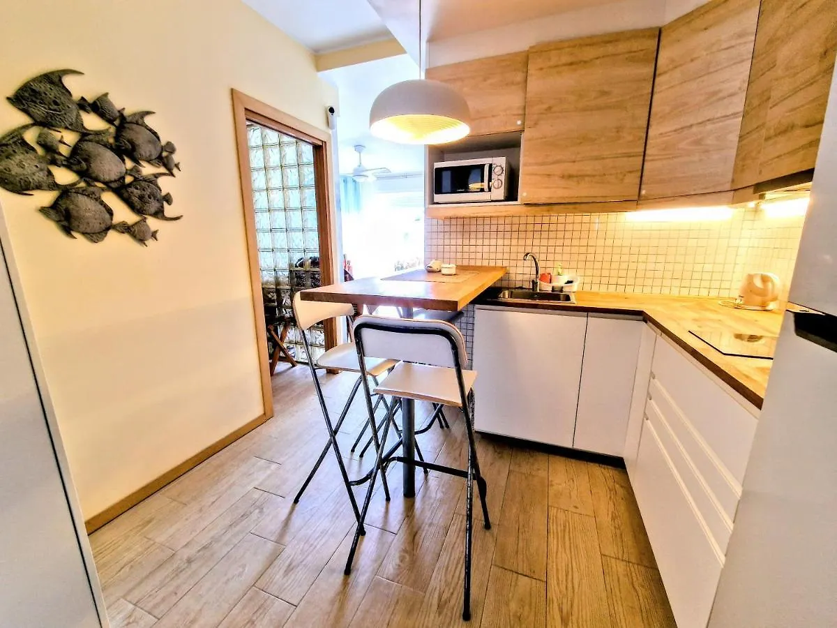 Yellow Mountain Apartment 德尔锡伦西奥海岸