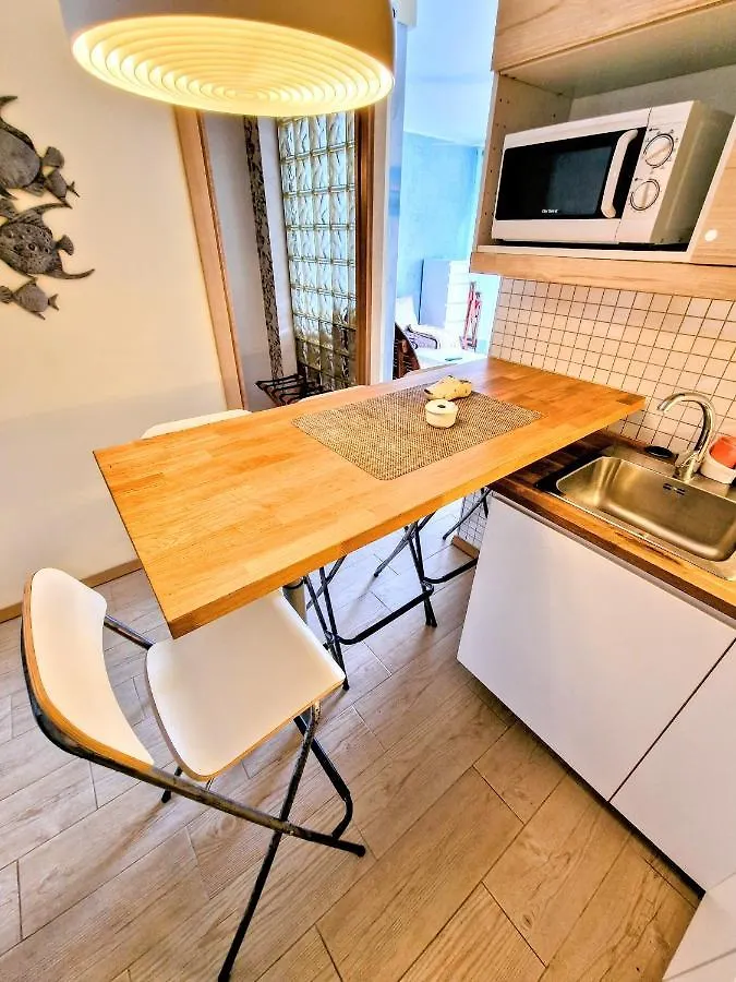 Yellow Mountain Apartment 德尔锡伦西奥海岸
